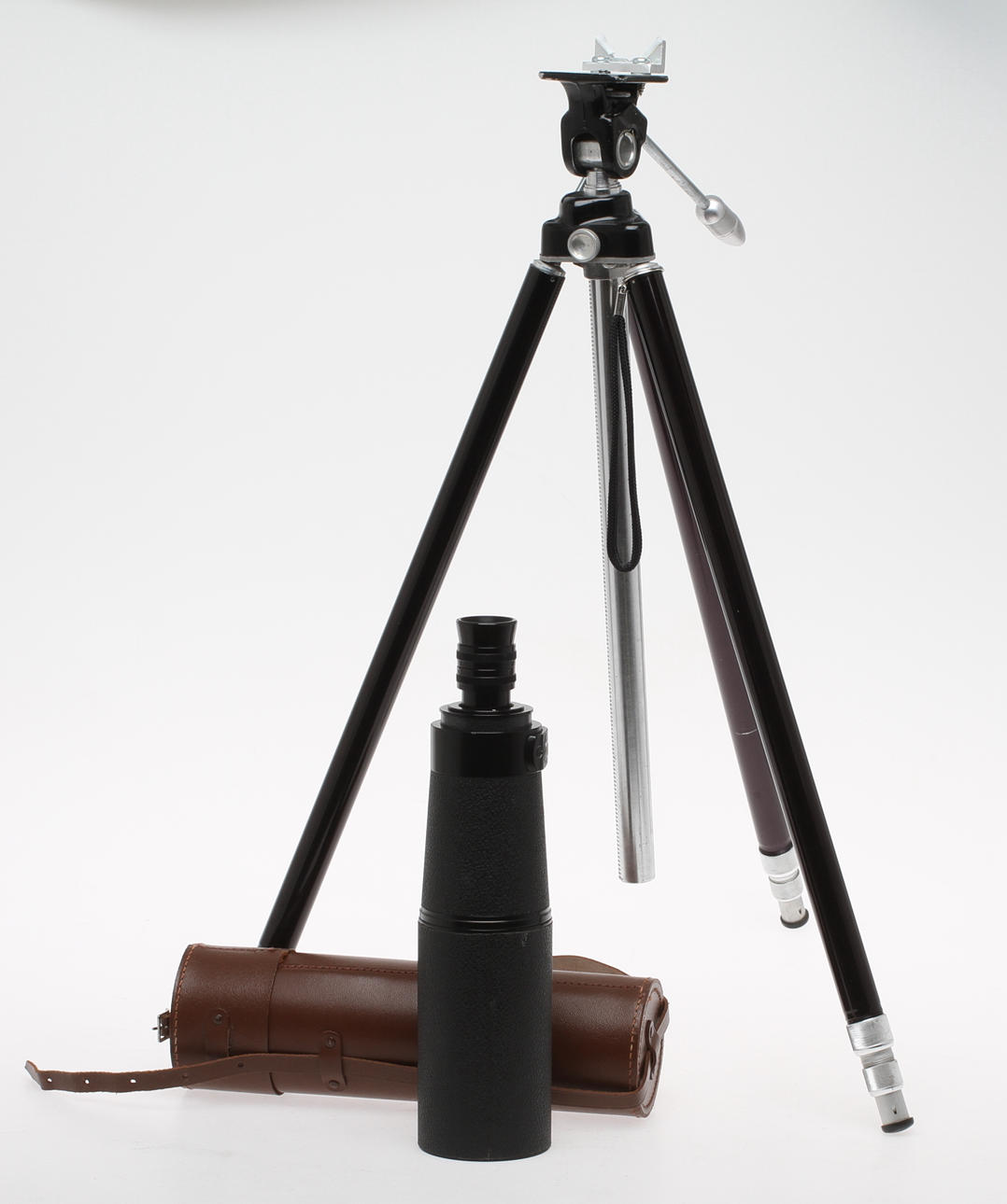 KIKARE, CBS, Magla 30 - 100x. 1900-tal.