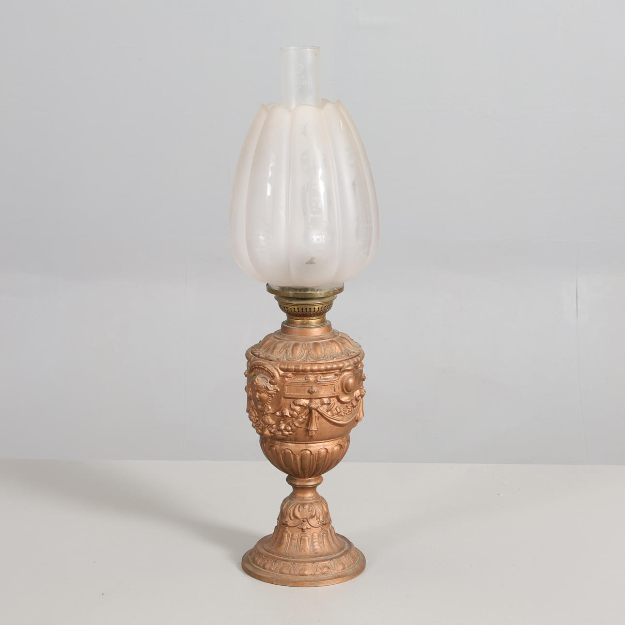 BORDSFOTOGENLAMPA metall/glas.