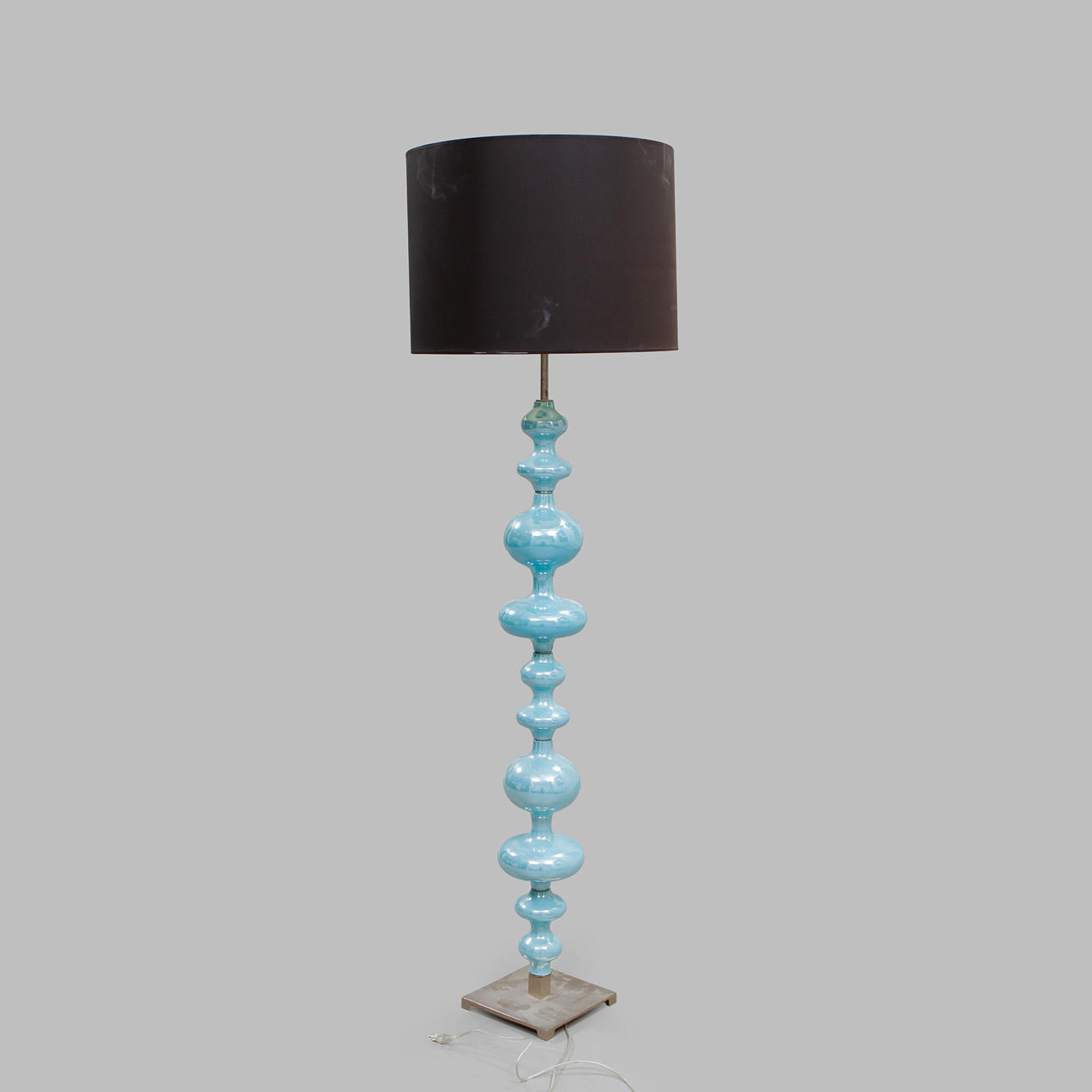 GOLVLAMPA, Les Héritiere.