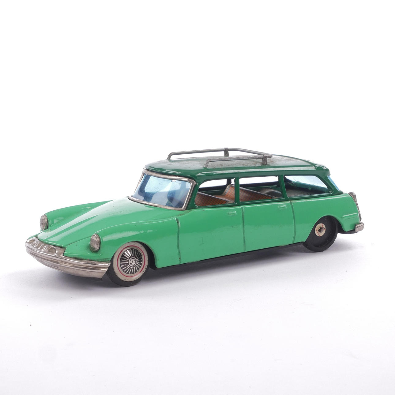 PLÅTBIL, Citroën DS 19, plåt, Bandai.