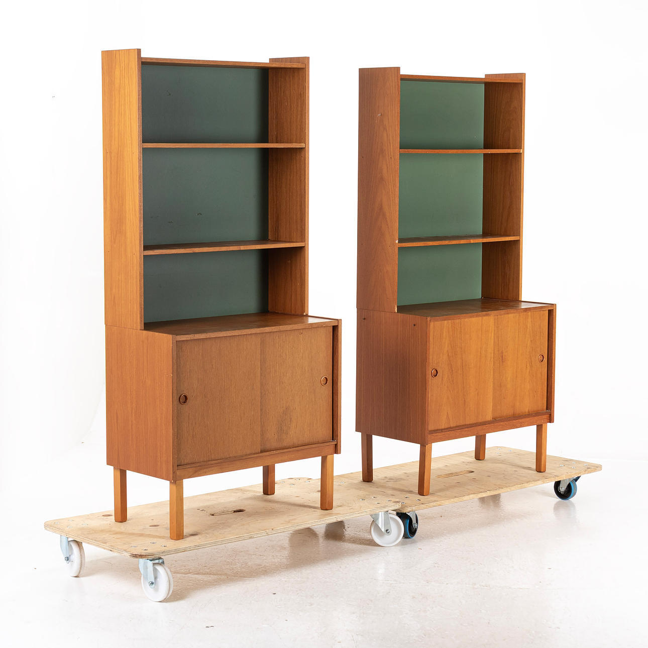 BOKHYLLOR, ett par, teak, 1950/60-tal.