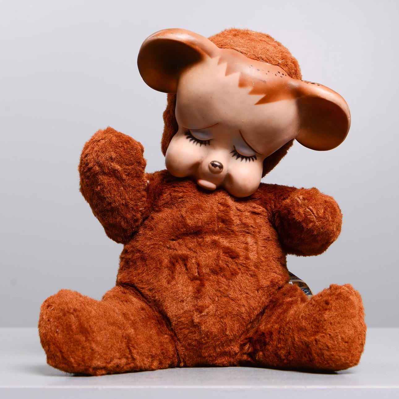 TEDDY BEAR, "Pouting Bear", Knickerbocker, 1950s.