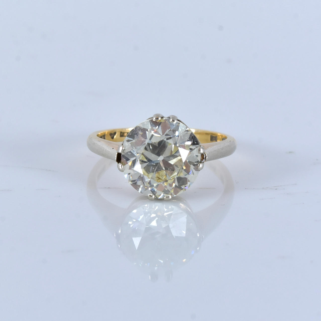 ENSTENSRING, 3,10ct, rödguld 18K.