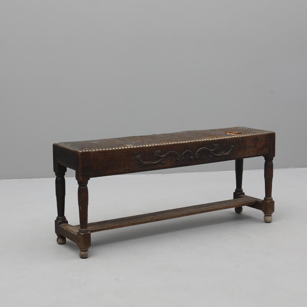 BÄNK, barockstil 1800/1900-tal.