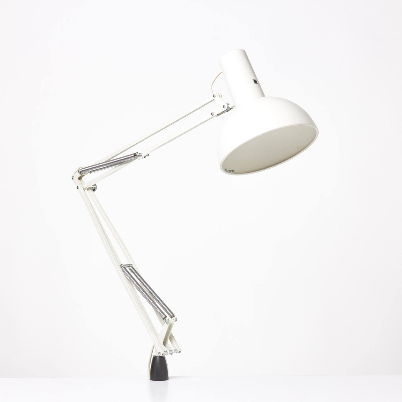 BORDSLAMPA, Louis Poulsen, "IT", Danmark.