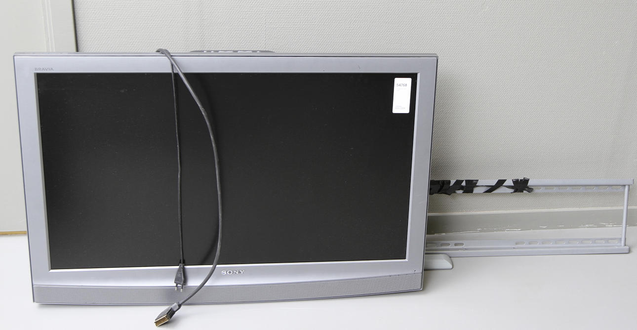 TV-apparat 42". 2006.