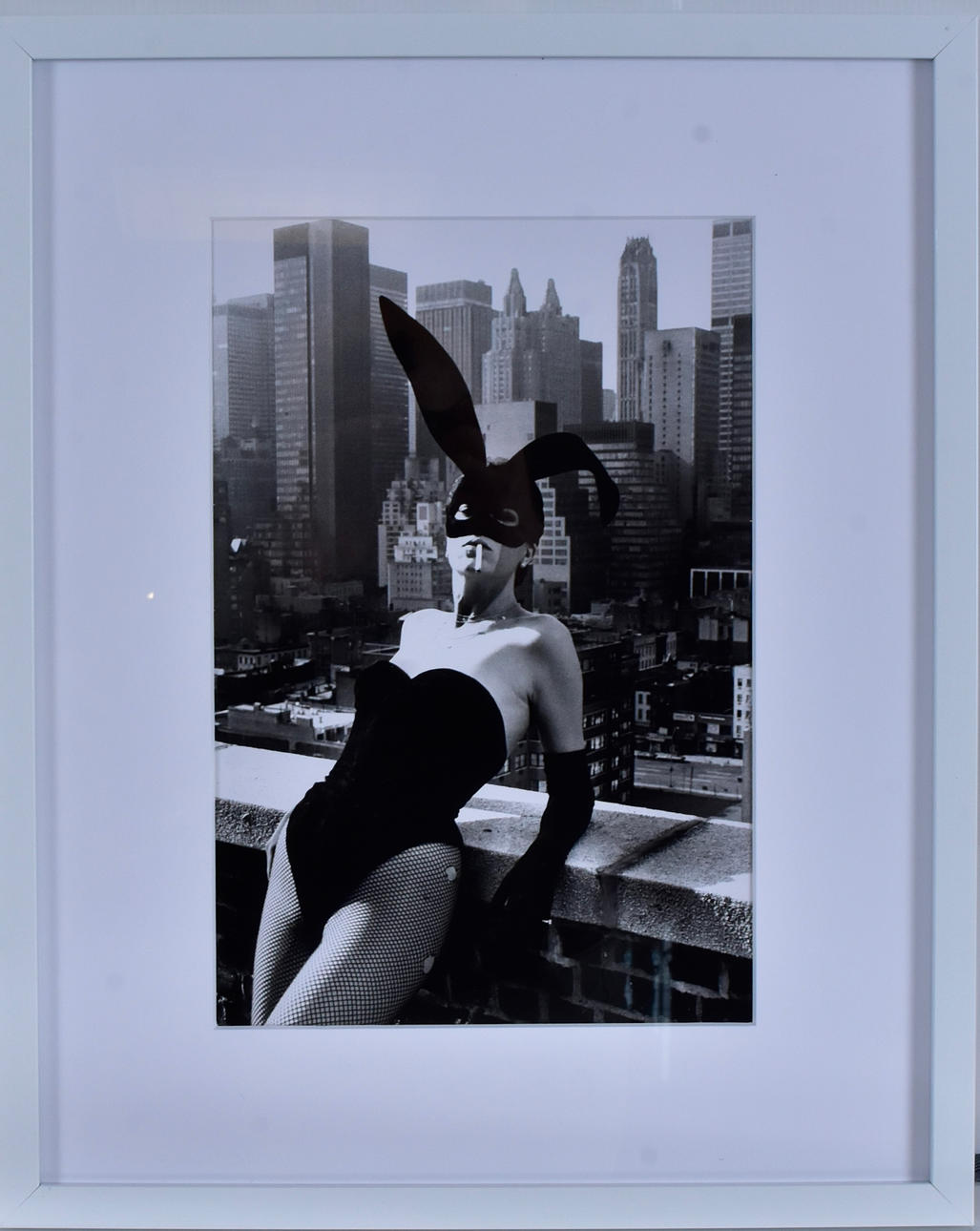 HELMUT NEWTON. EFTER. Offsettryck, fotografi ur boken Sumo 2009.