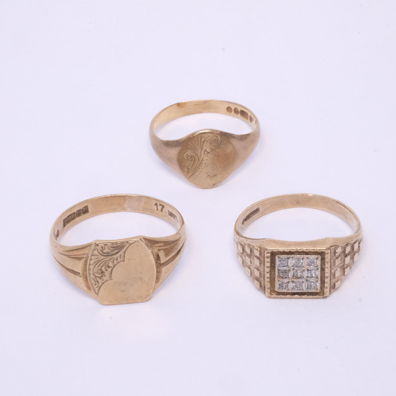 KLACKRINGAR, TRE STYCKEN, 9 K GULD.