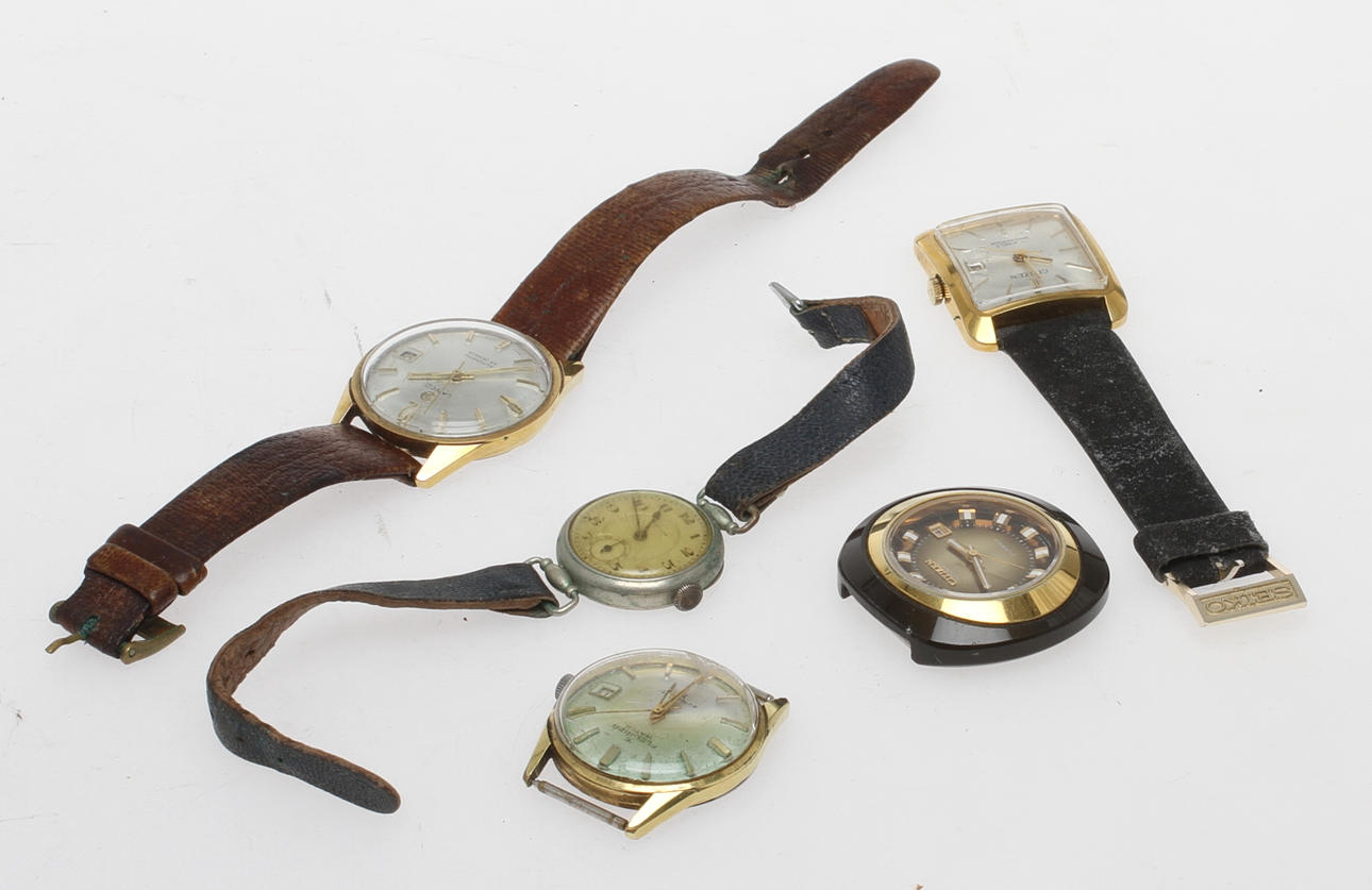 HERRARMBANDSUR, 5 st, bland annat Citizen, Lanco med mera, 1900-tal.