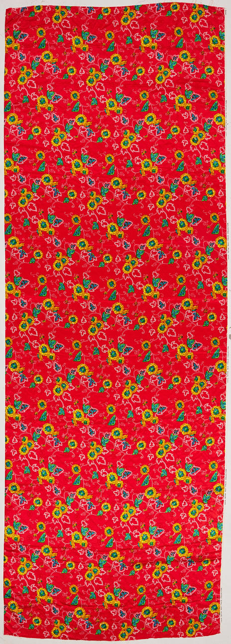 CHANEL, tygbit siden, ca 300x114 cm, siden.