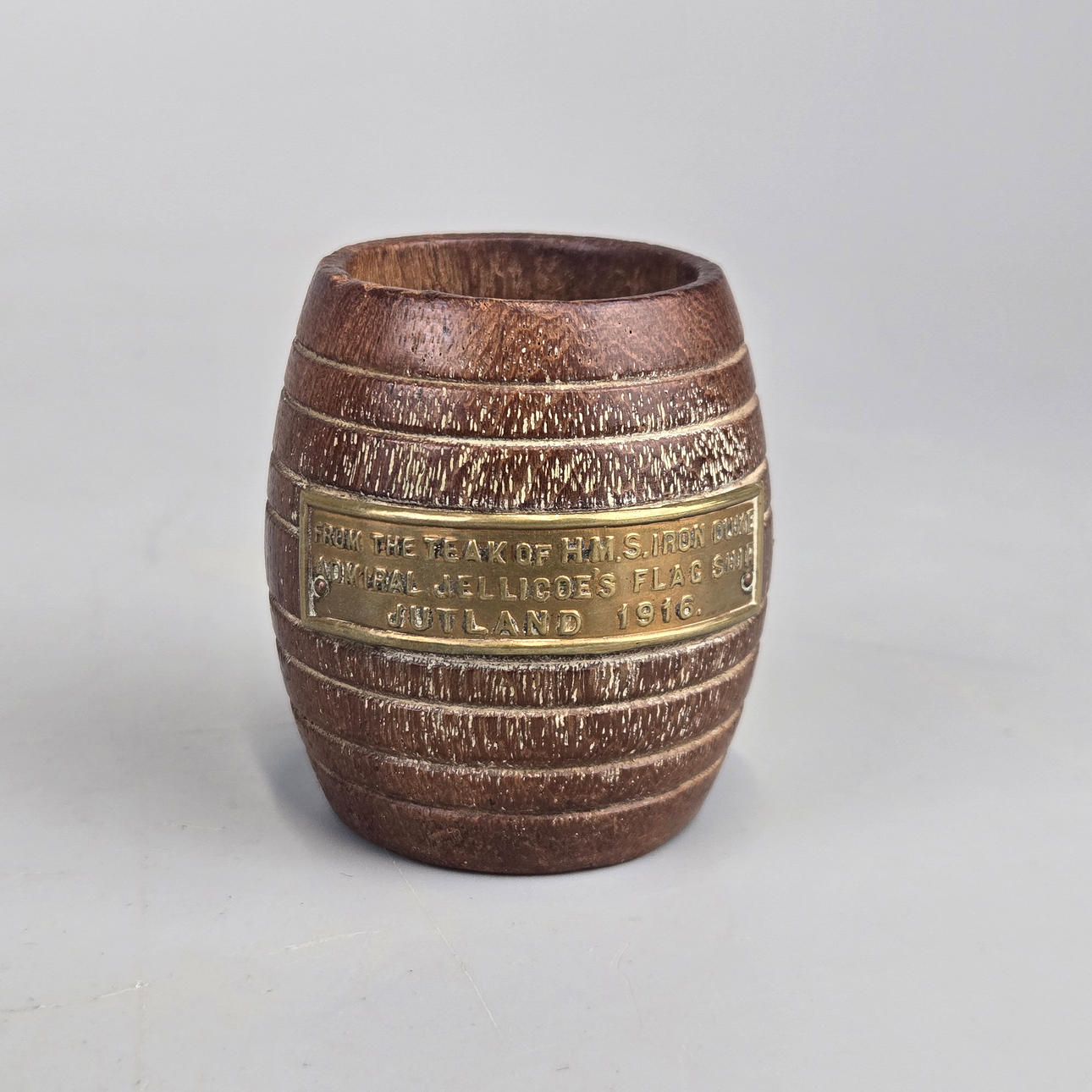 MIXED INTERESTING SMALL ITEMS. Miscellaneous - Miscellaneous - Auctionet