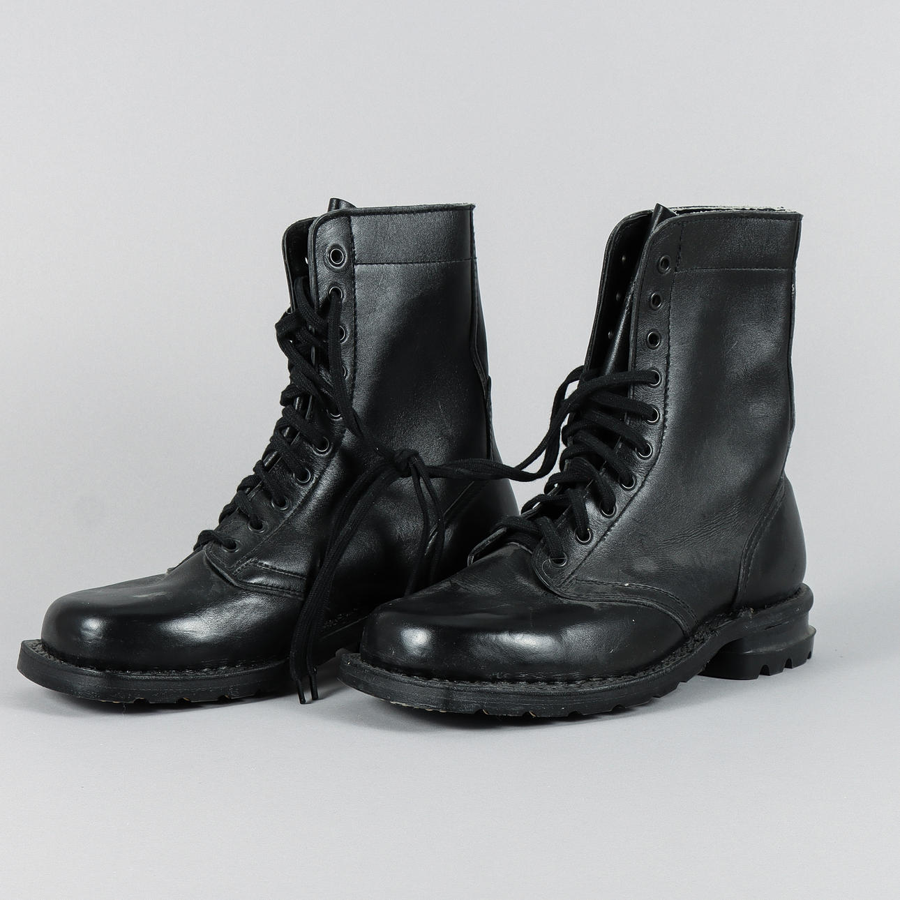 MILITÄRKÄNGOR Tretorn 1981.