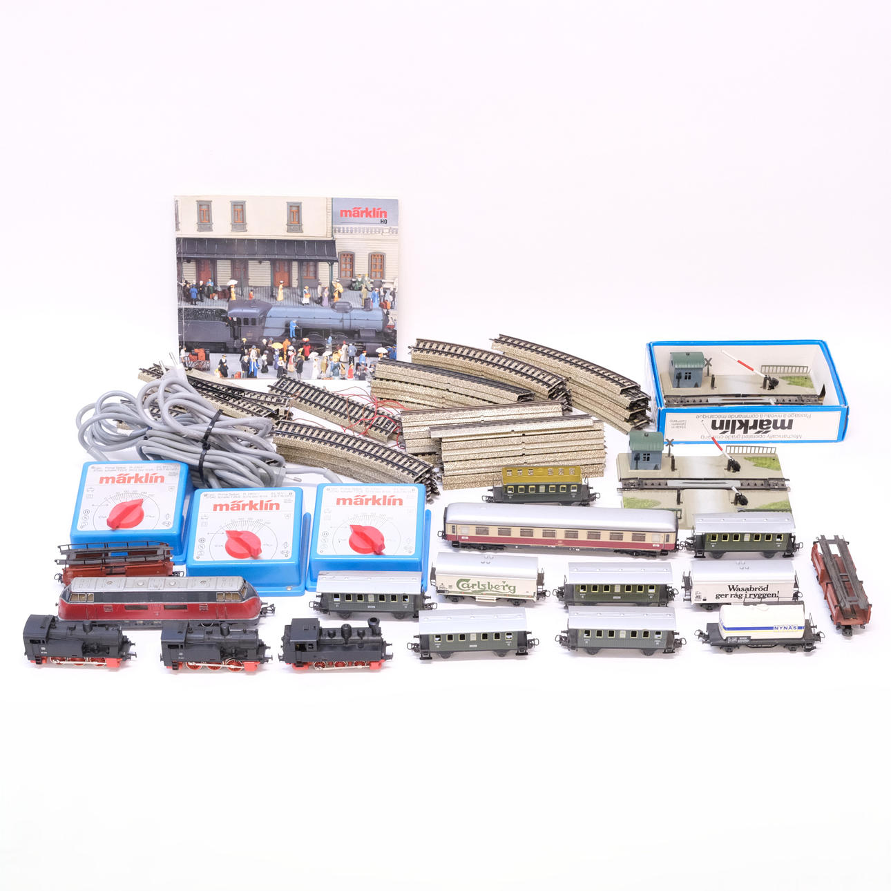 MÄRKLIN. MODELLJÄRNVÄGS DELAR. SKALA H0.