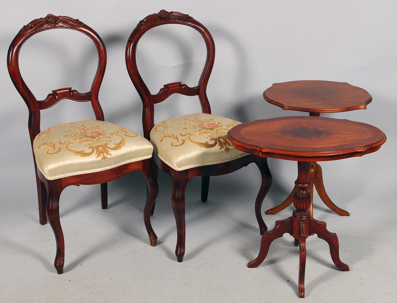 STOLAR SAMT PELARBORD, rokokostil.