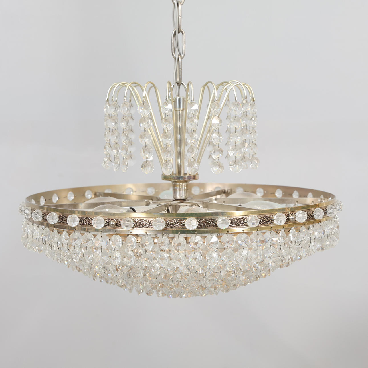 TAKLAMPA med prismor 1900-tal.