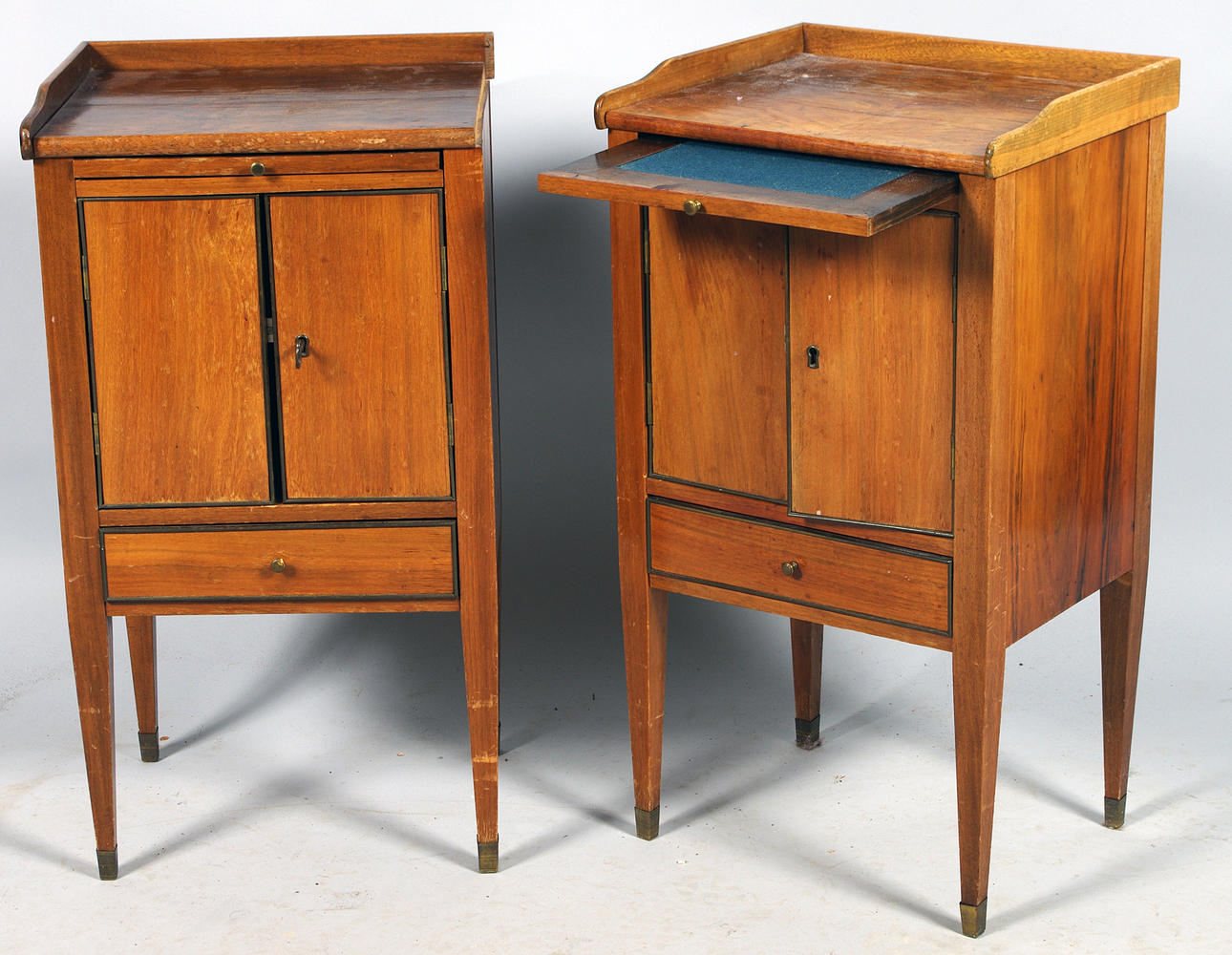 SÄNGBORD, mahogny/bronser, gustaviansk stil.