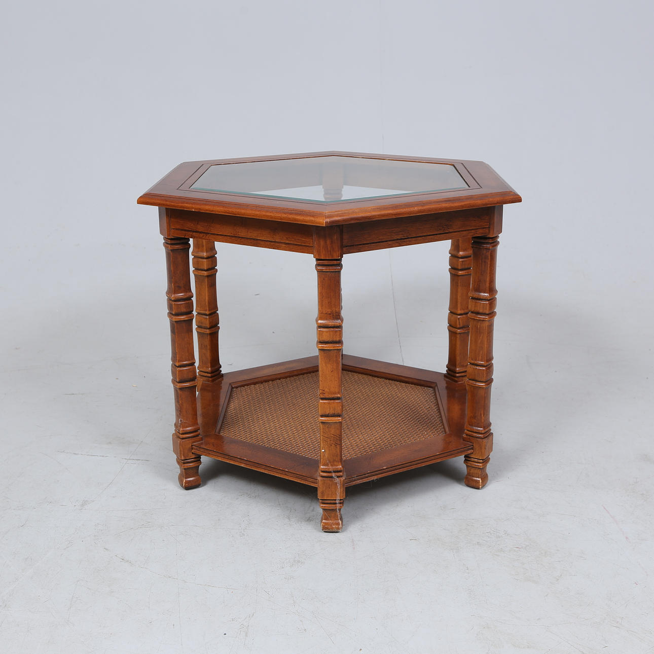 LAMPBORD/SIDEBOARD, engelsk stil.