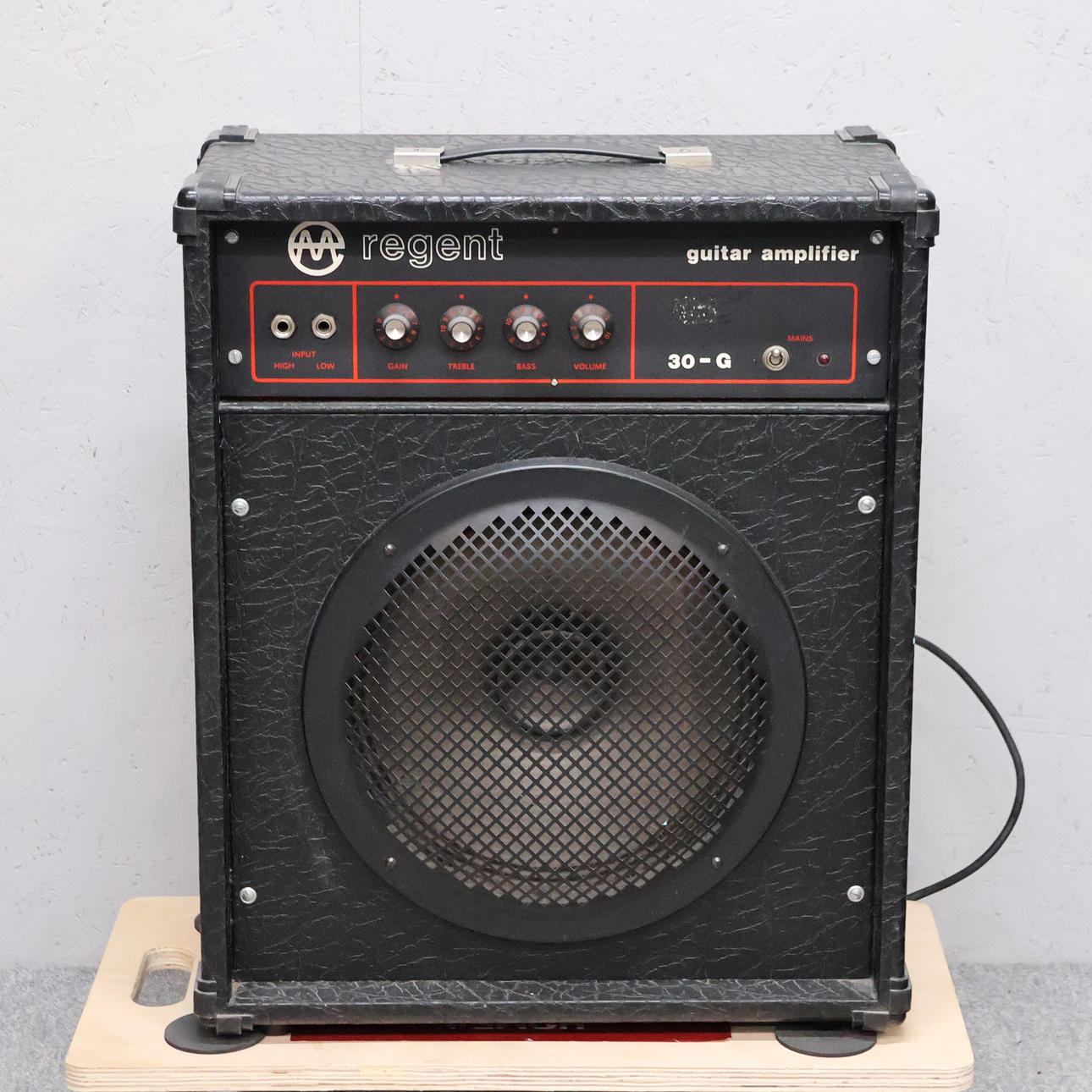 GITARRFÖRSTÄRKARE, Regent, 30W.