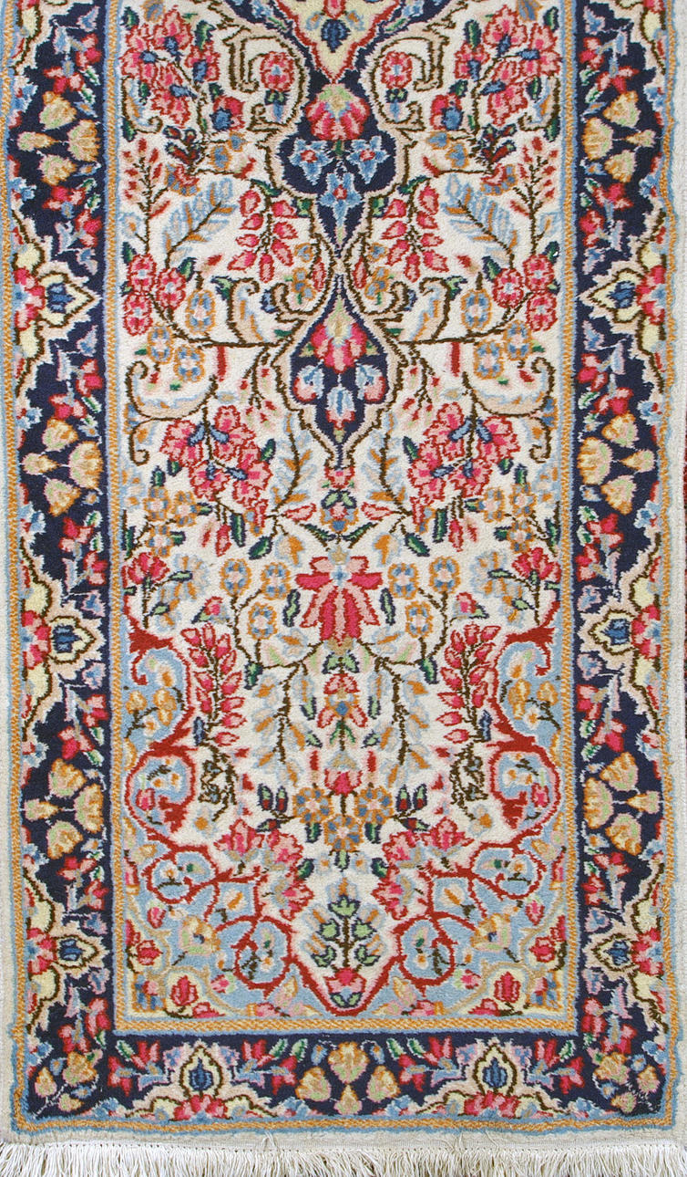 ORIENTMATTA, galleri. 246 x 72 cm.