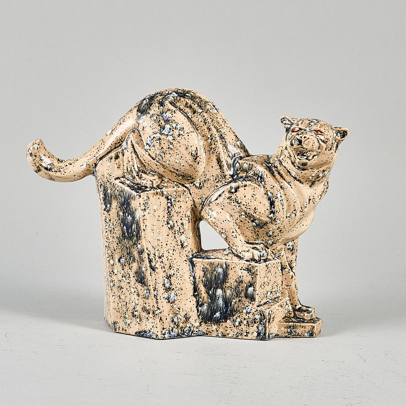 Skulptur, Kattdjur, keramik.