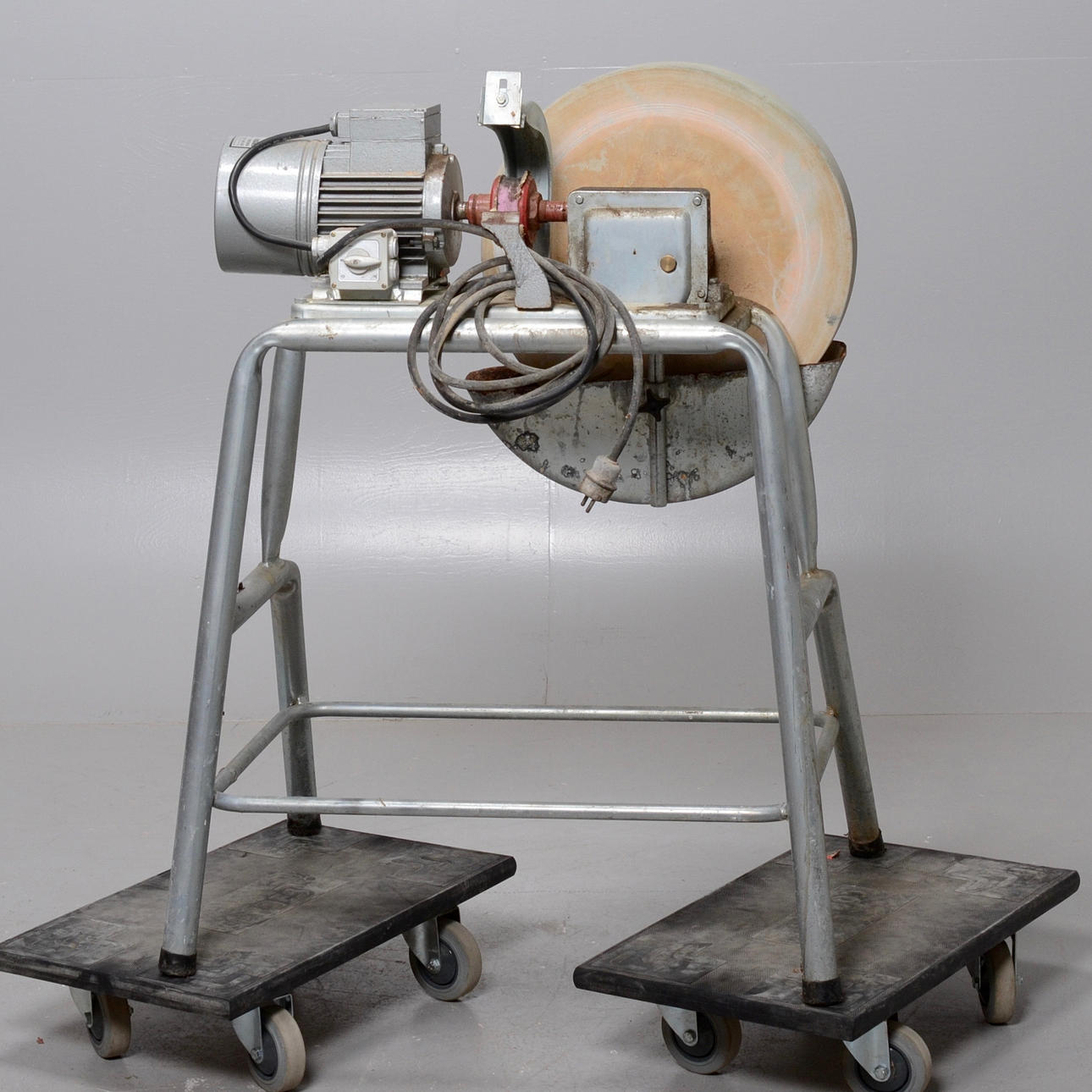 SLIPSTEN, ELEKTRISK.