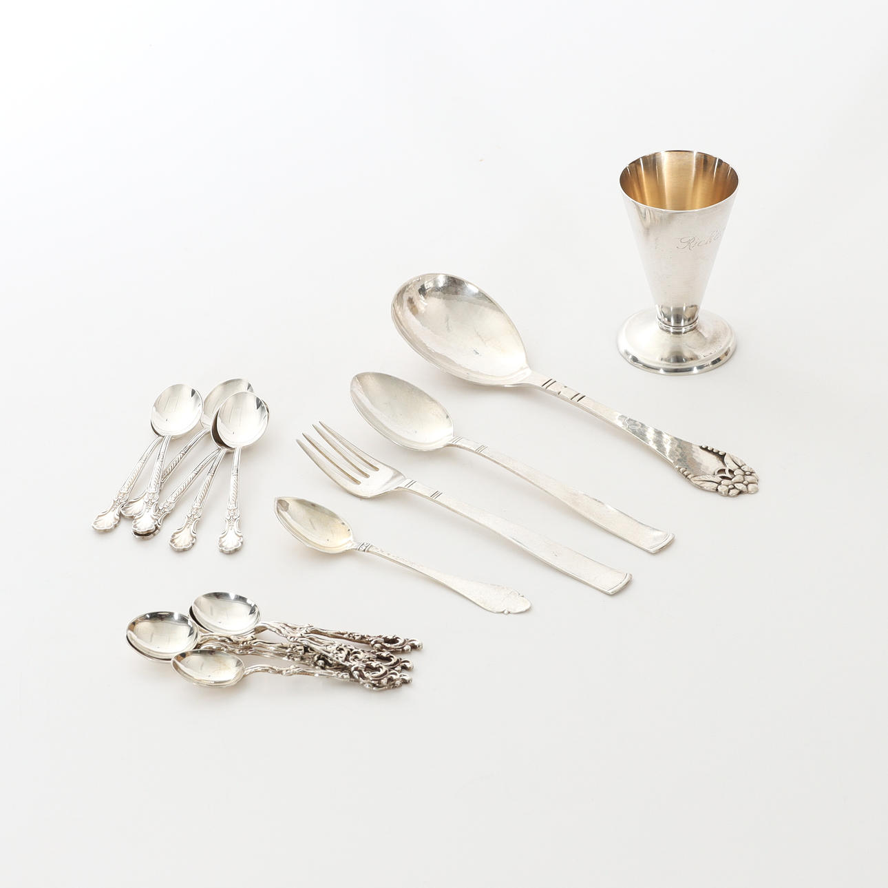 BESTICK SAMT SNAPSGLAS, 16 delar, silver.