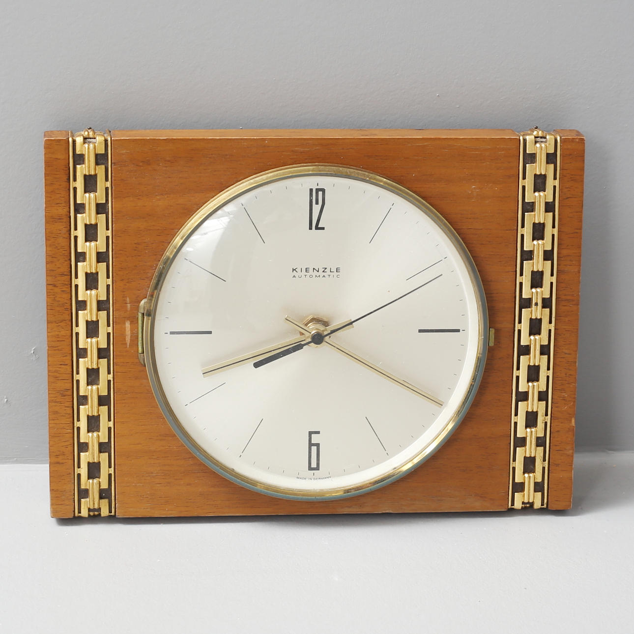 VÄGGUR, Kienzle, automatic, Tyskland.