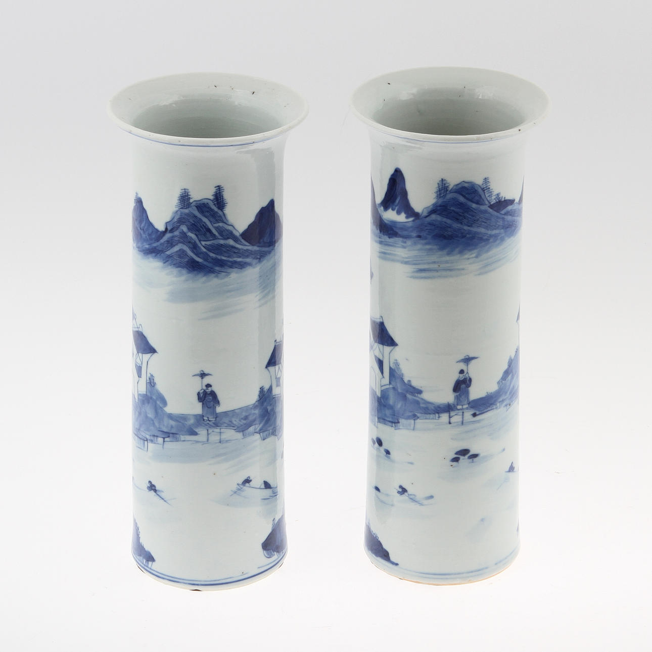 VASER, 2 st, porslin, Kina, 1800-tal.