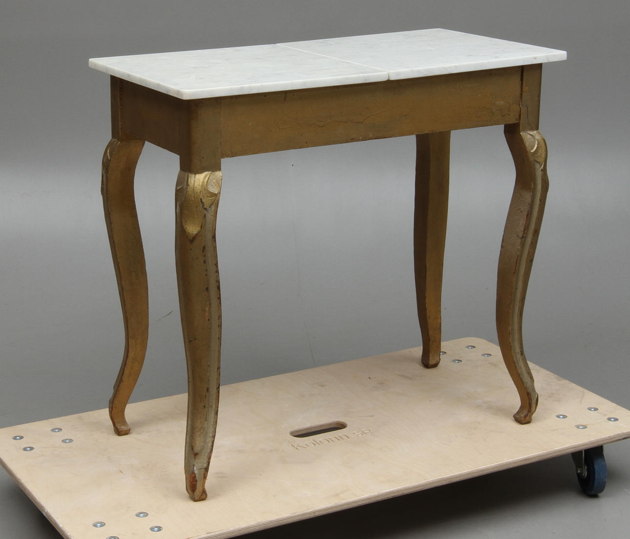 BORD MED STENSKIVOR, rokokostil, 1800-talets slut.