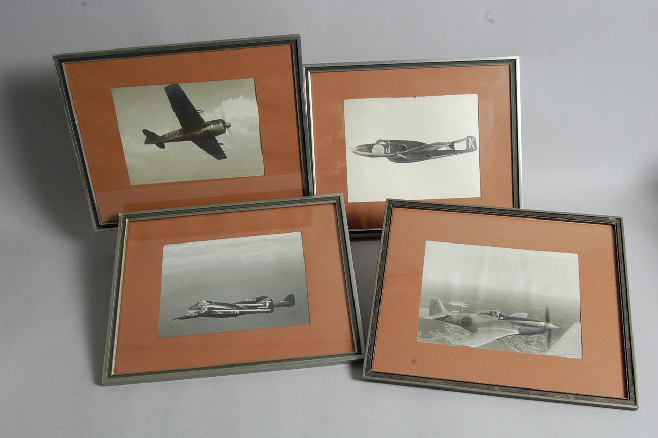 FLYGFOTOGRAFIER, 4 st, fotograferade på F10 Ängelholm,1950-60-tal.