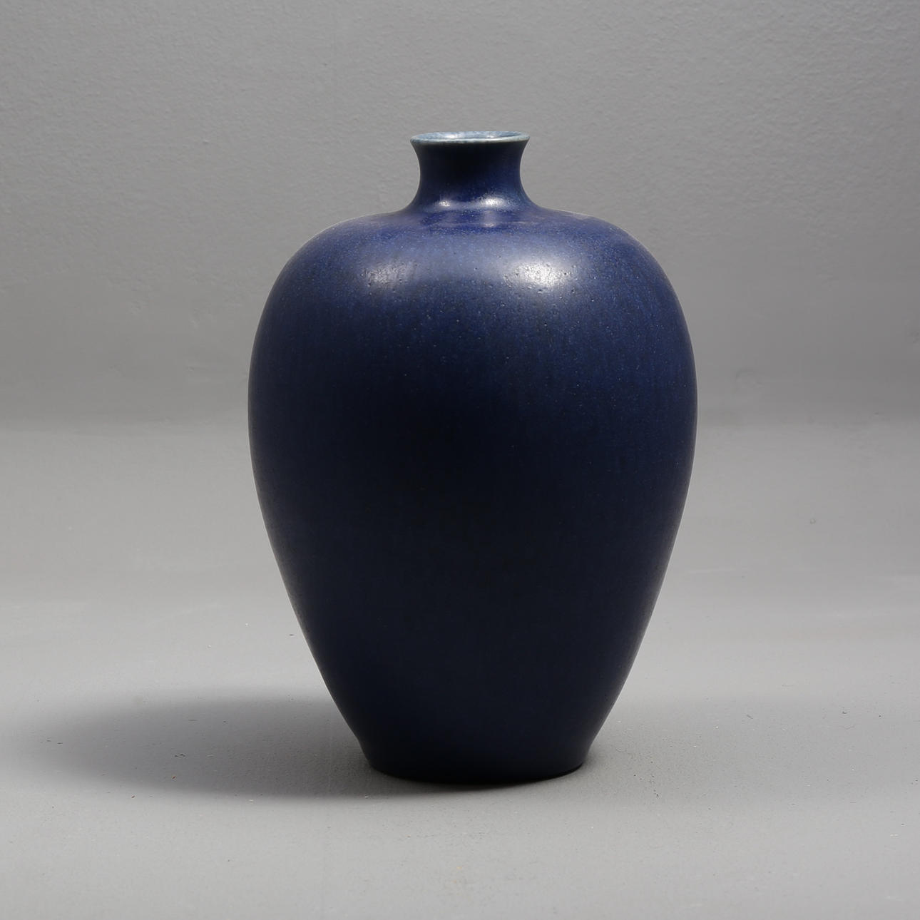 ERICH & INGRID TRILLER. Vas.