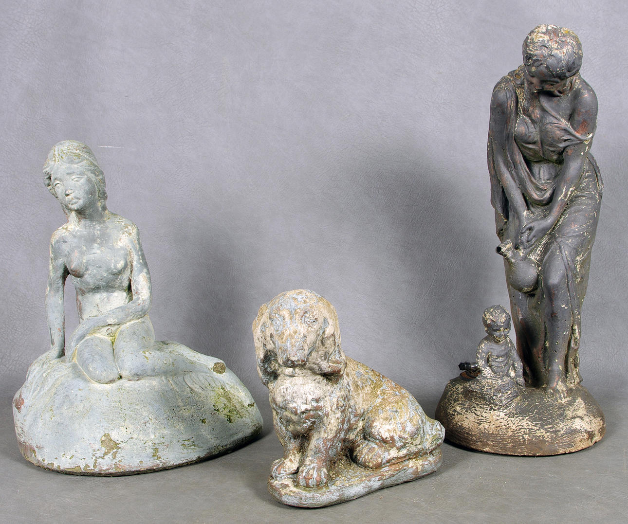 TRÄDGÅRDSSKULPTURER, 3 stycken, betong.