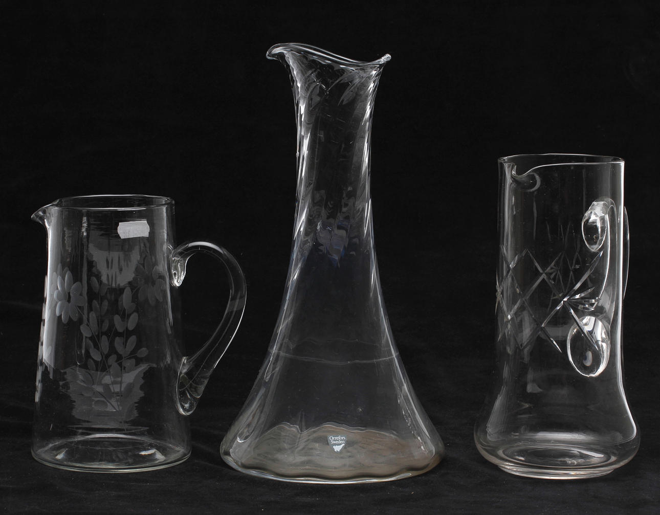 TILLBRINGARE, glas, 3 delar, bland annat Orrefors 1900-tal.