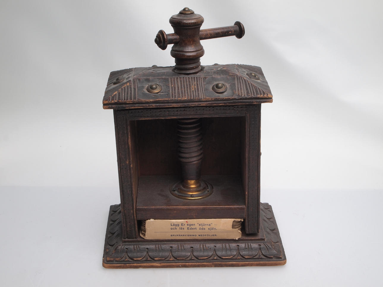 PLAYING CARD PRESS 19th century.