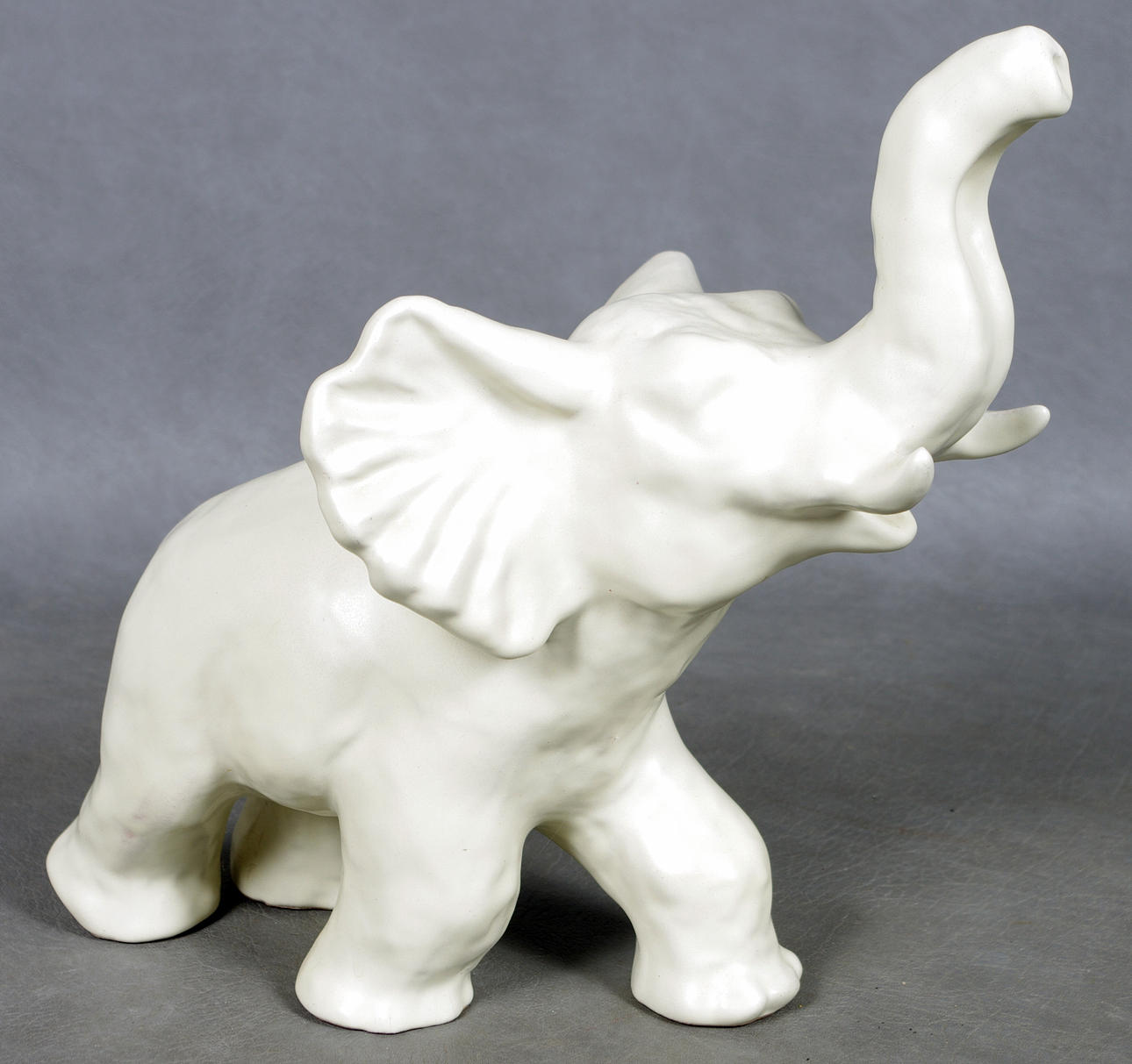 KERAMIKELEFANT, Vicke Lindstrand.