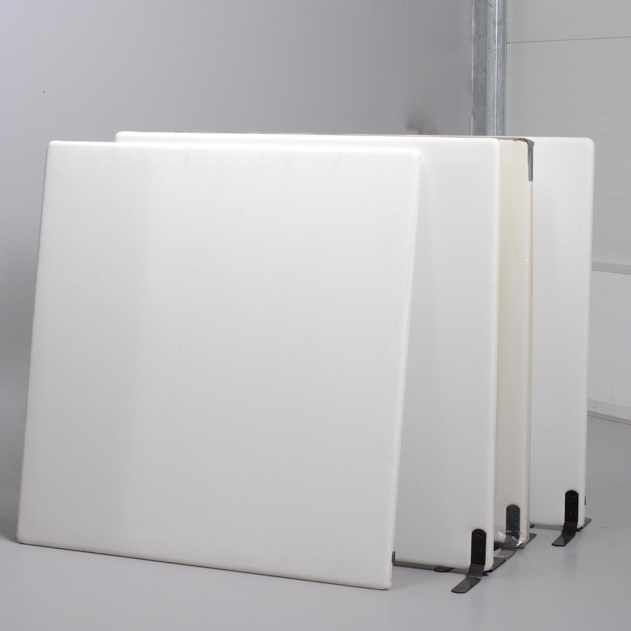 SKÄRMVÄGGAR, GÖTESSONs.