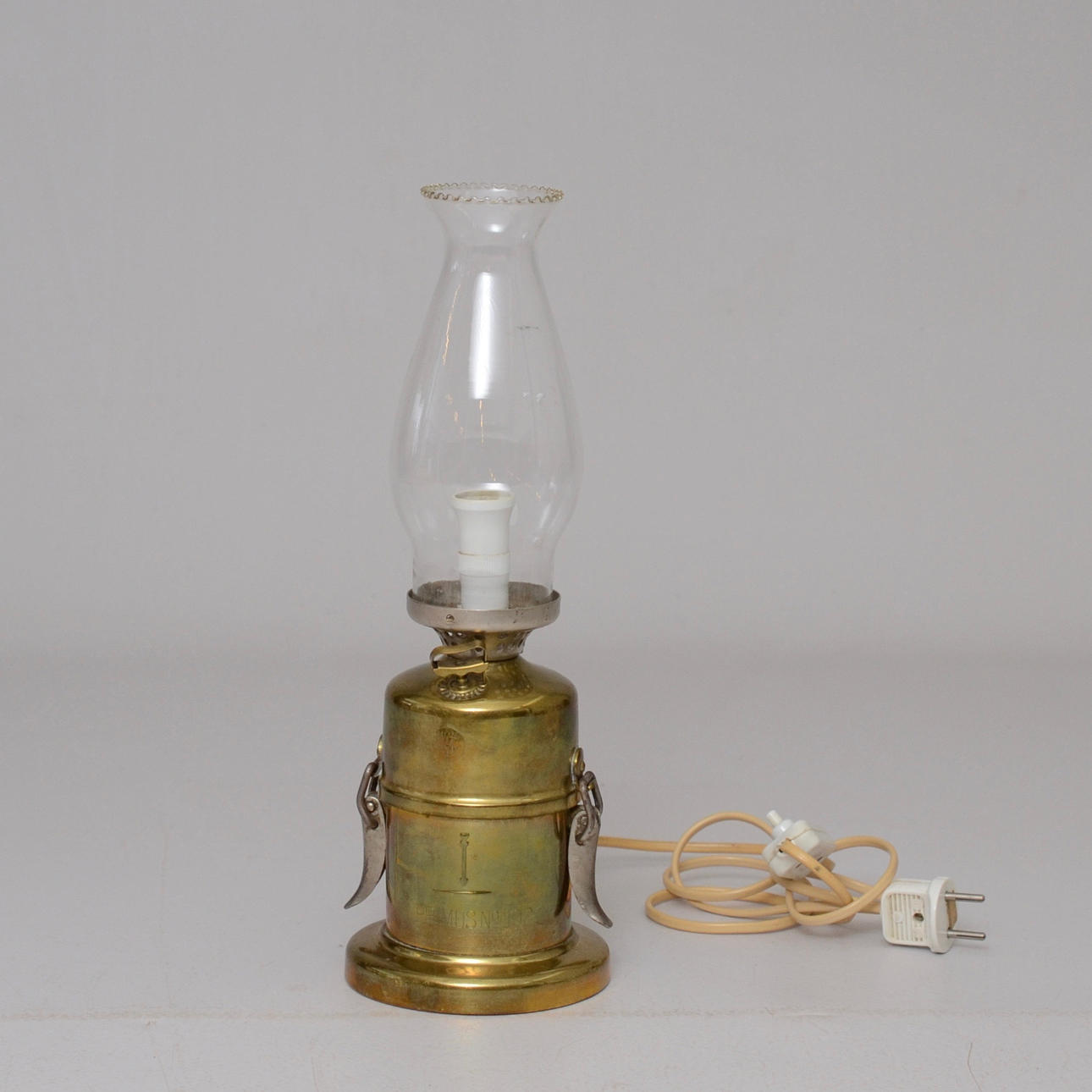 STORMLYKTA, PRIMUS, ÄLDRE, elektrifierad.