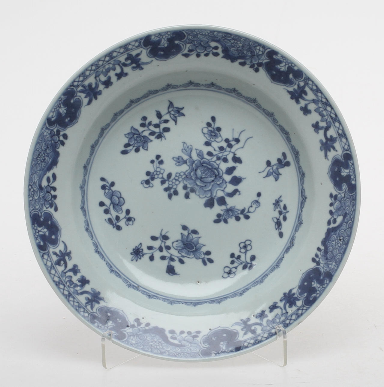 TALLRIK, porslin, Kina, 1700-tal.