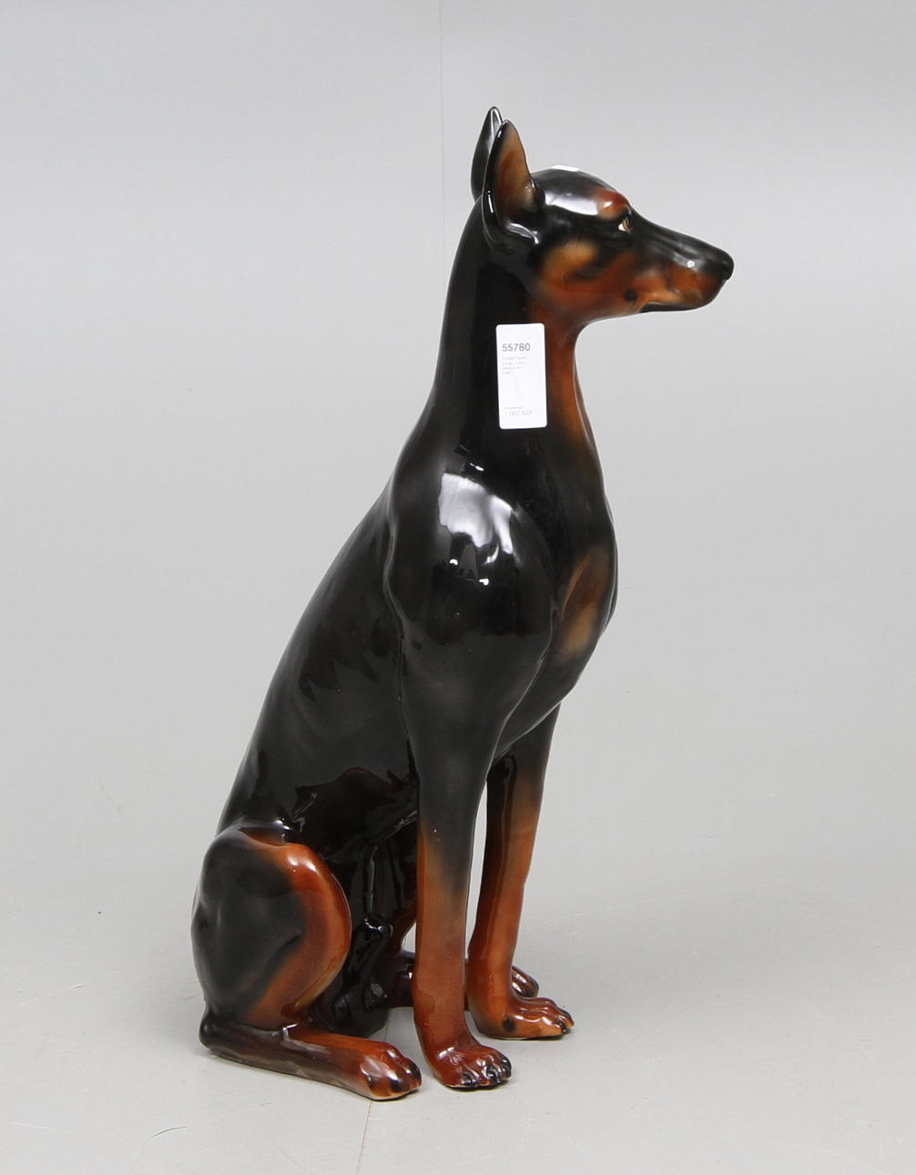 DOBBERMAN, porslin, 1900-talets andra hälft.