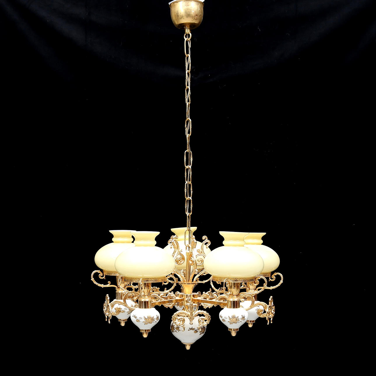 CEILING LAMP, second half of the 20th century.