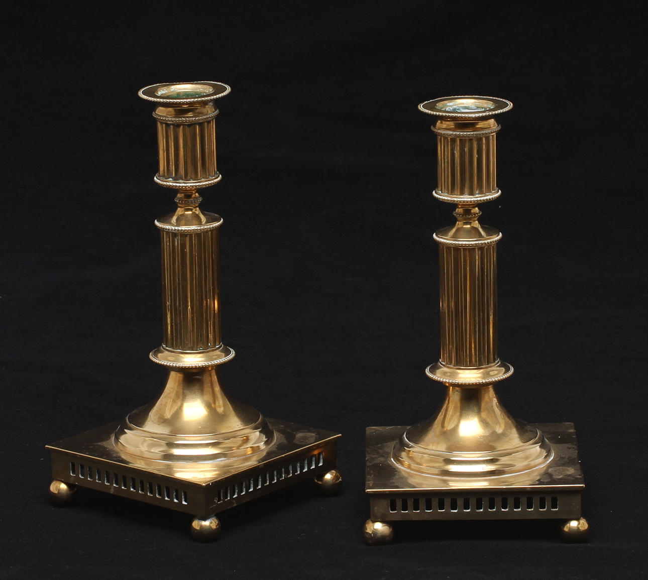 LJUSSTAKAR, 1 par, Gustaviansk stil, Torshammar nr. 80.