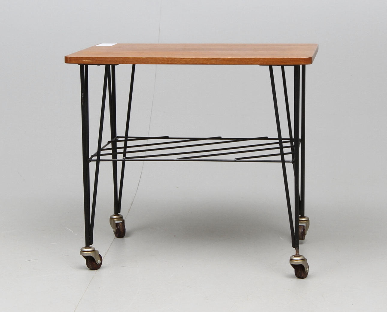BORD, stringmodell, 1950-tal.