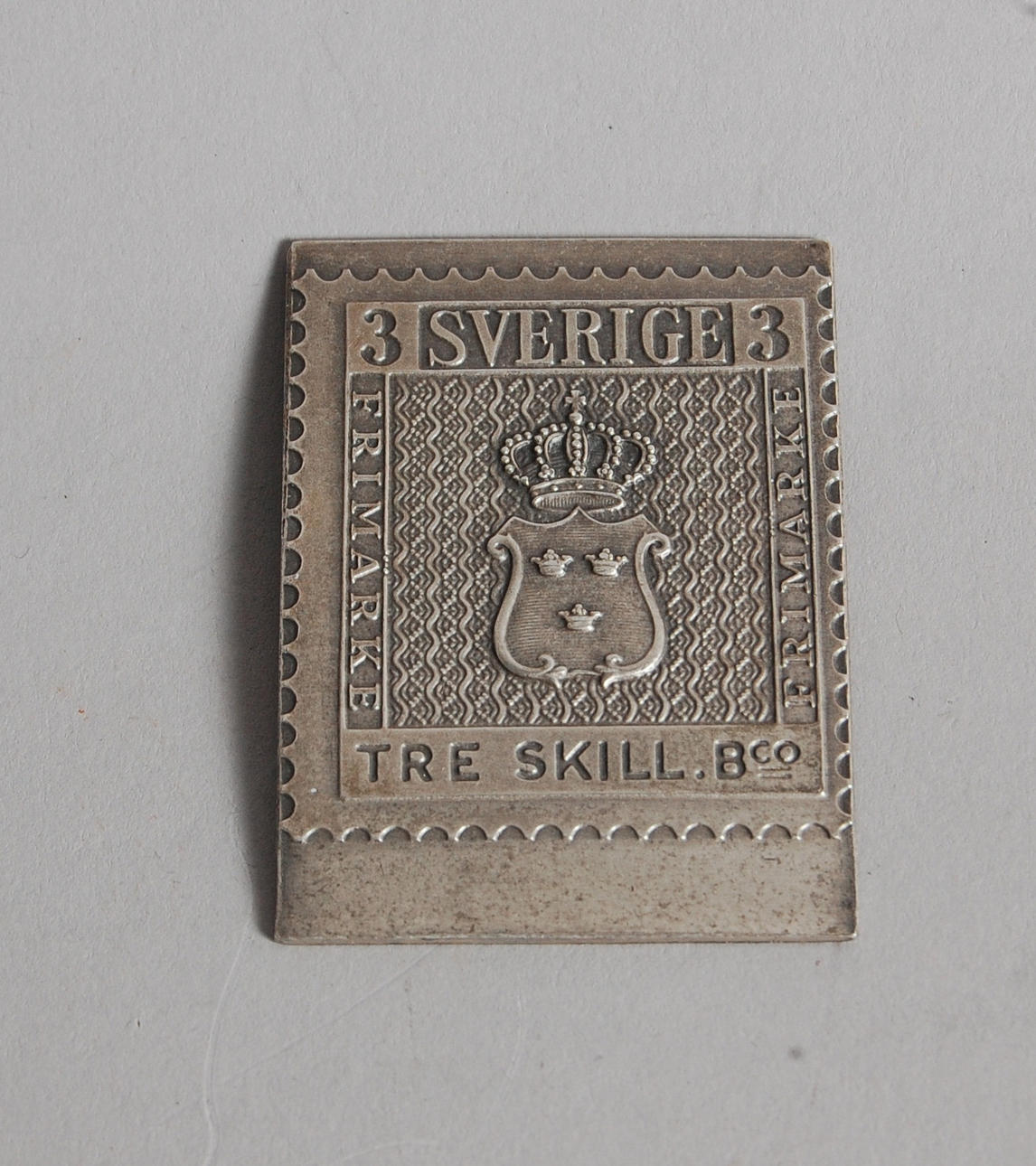 FRIMÄRKSPLÅT, silver, föreställande Skilling Banco, vikt.