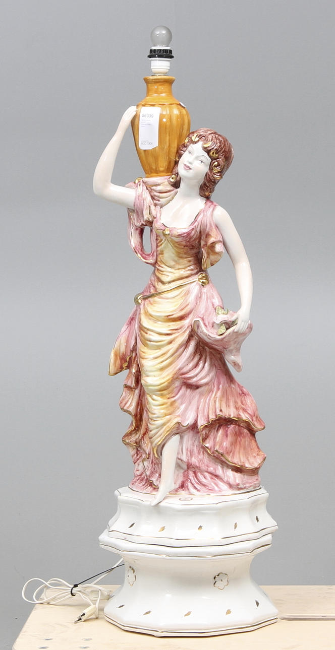 GOLVLAMPA, porslin, Gapodimonte, Italien.