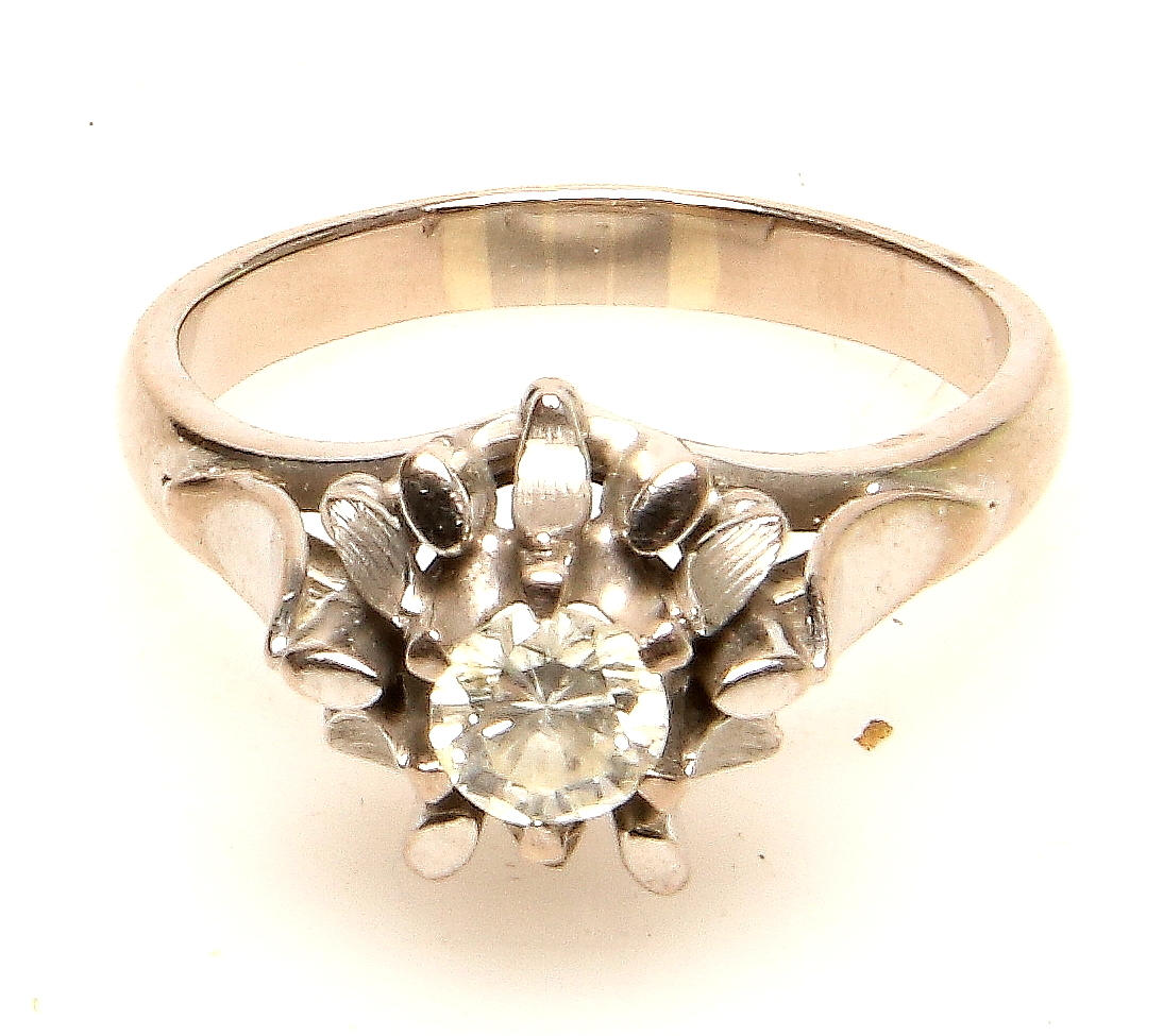 RING med diamant 0,3 carat, vitguld, 18 K.