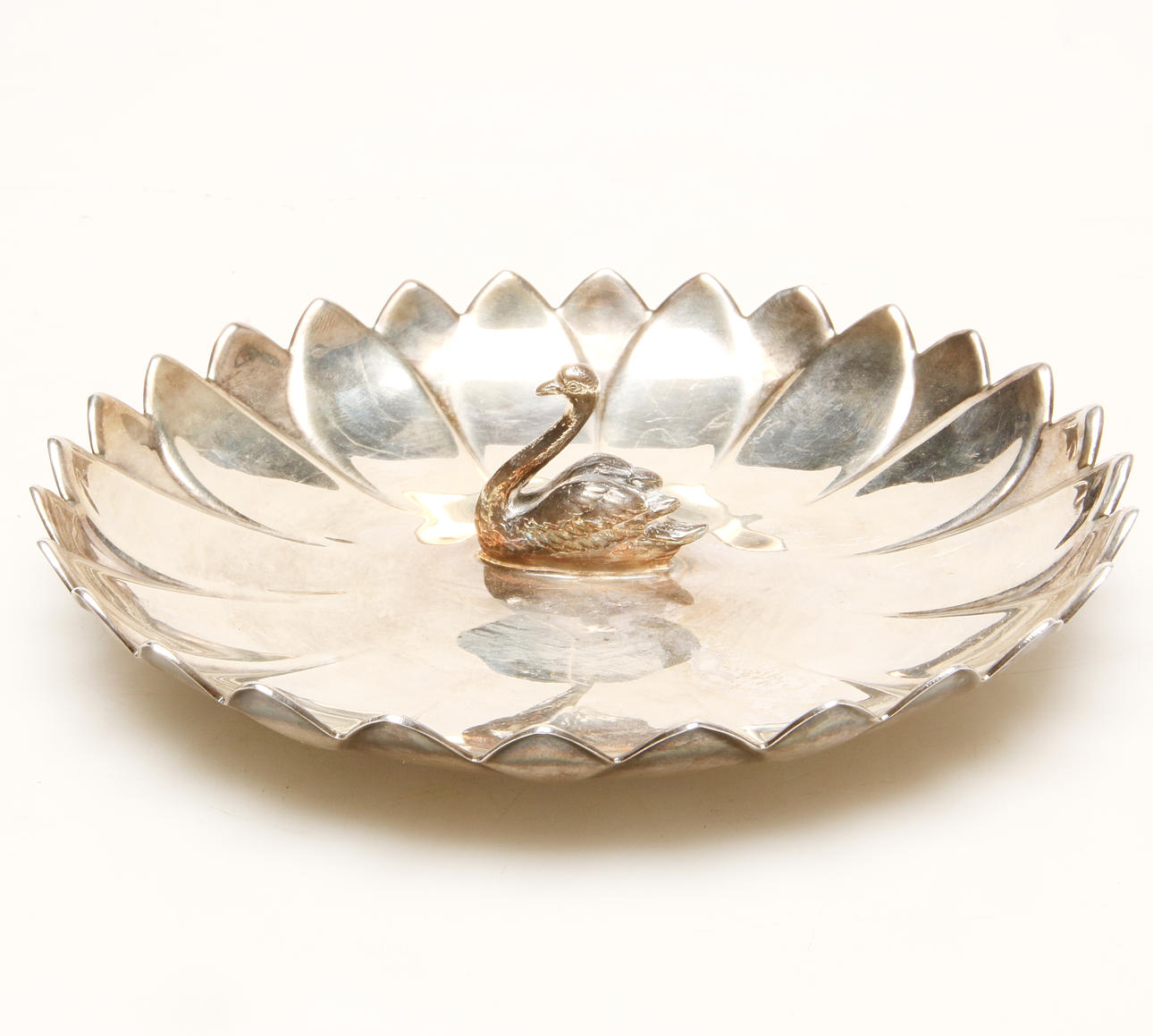 PLATTE mit Schwan, Neusilber, Reed & Barton.