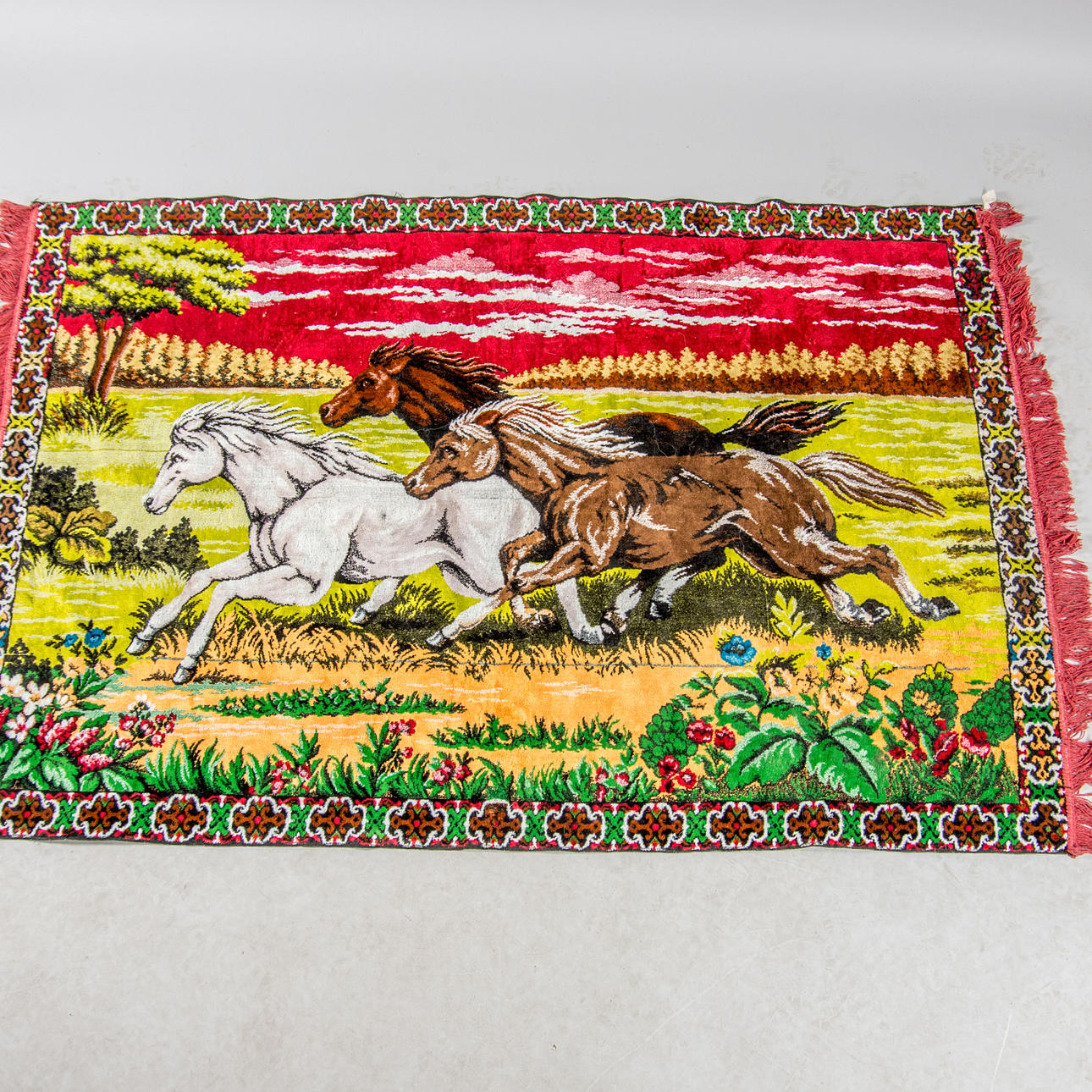 WANDTEPPICHE, Motiv Arabische Pferde, Marokko.