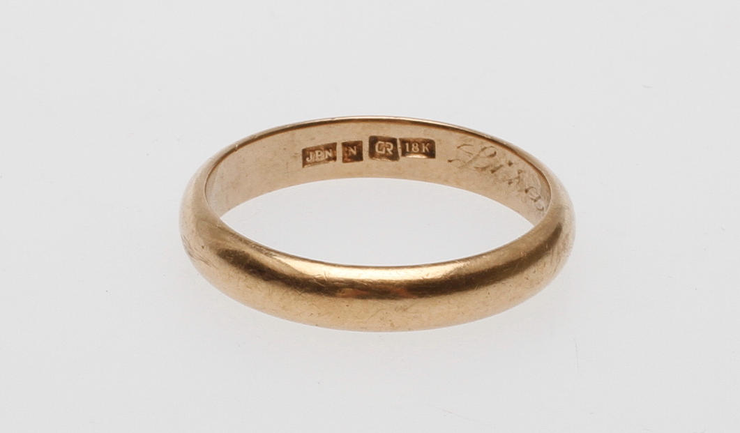 RING, 18k, vikt ca 5 gr, stl 21.