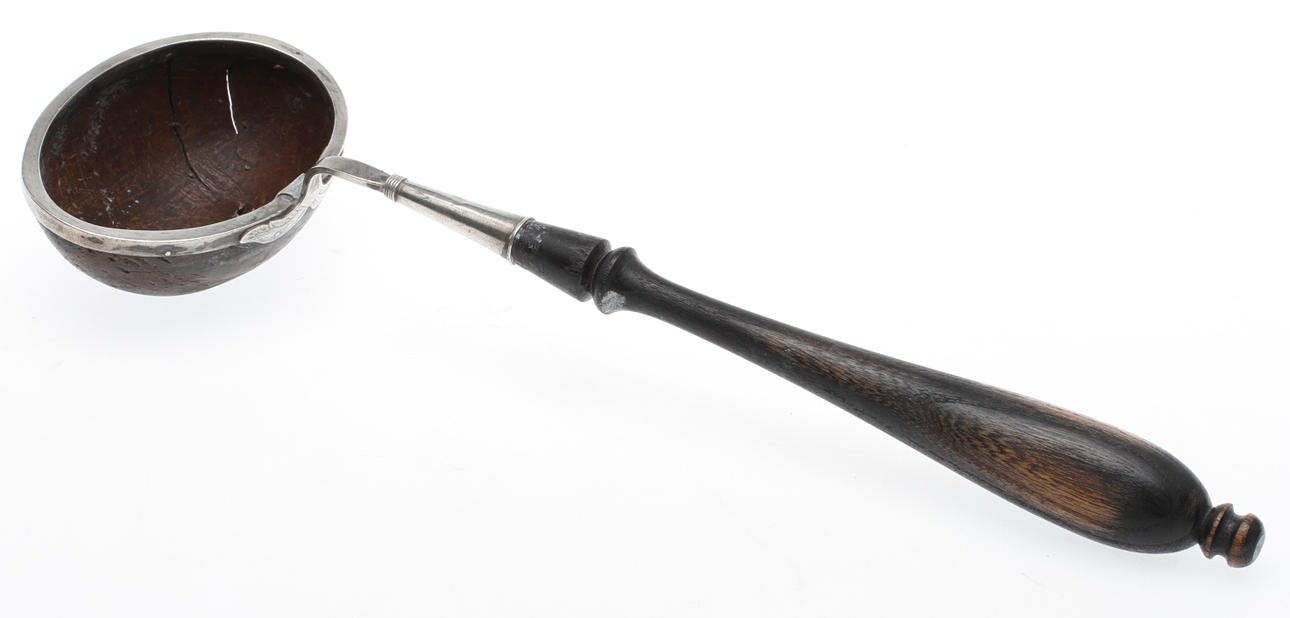 SOPPSLEV, silver, kokosnöt samt träskaft, Nils Johan Åström, Sundsvall, 1800-tal.