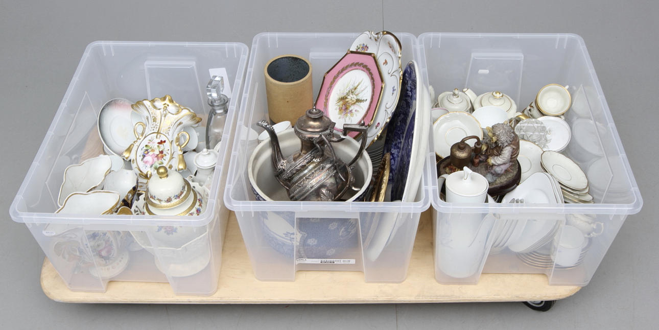 GLAS, KERAMIK samt METALL, bl.a. Rosenthal, 1800-1900-tal.